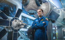 Уценка! УДИВИТЕЛЬНАЯ ЗЕМЛЯ. Уникальные фотографии Земли из космоса. Сергей Рязанский