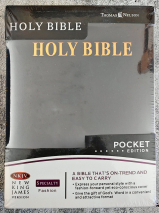 HOLY BIBLE. New King James Version. Pocket Edition. Библия Короля Иакова на английском языке. Новая версия, карманное издание, словарь, карты, закладка, слова Иисуса выделены красным /155х115/